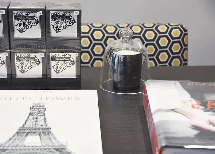 Отель Des Princes 2*