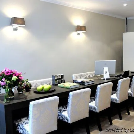 Des Princes Hotel 2*
